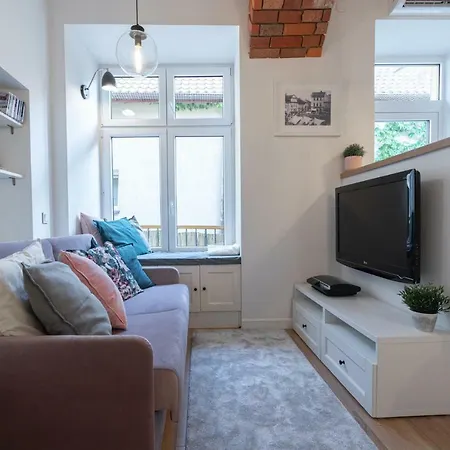 アパート M Apartament At Main Square