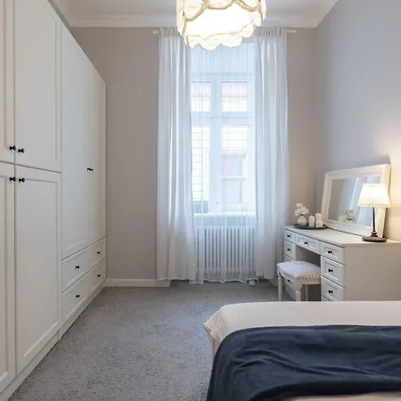 M Apartament At Main Square アパート